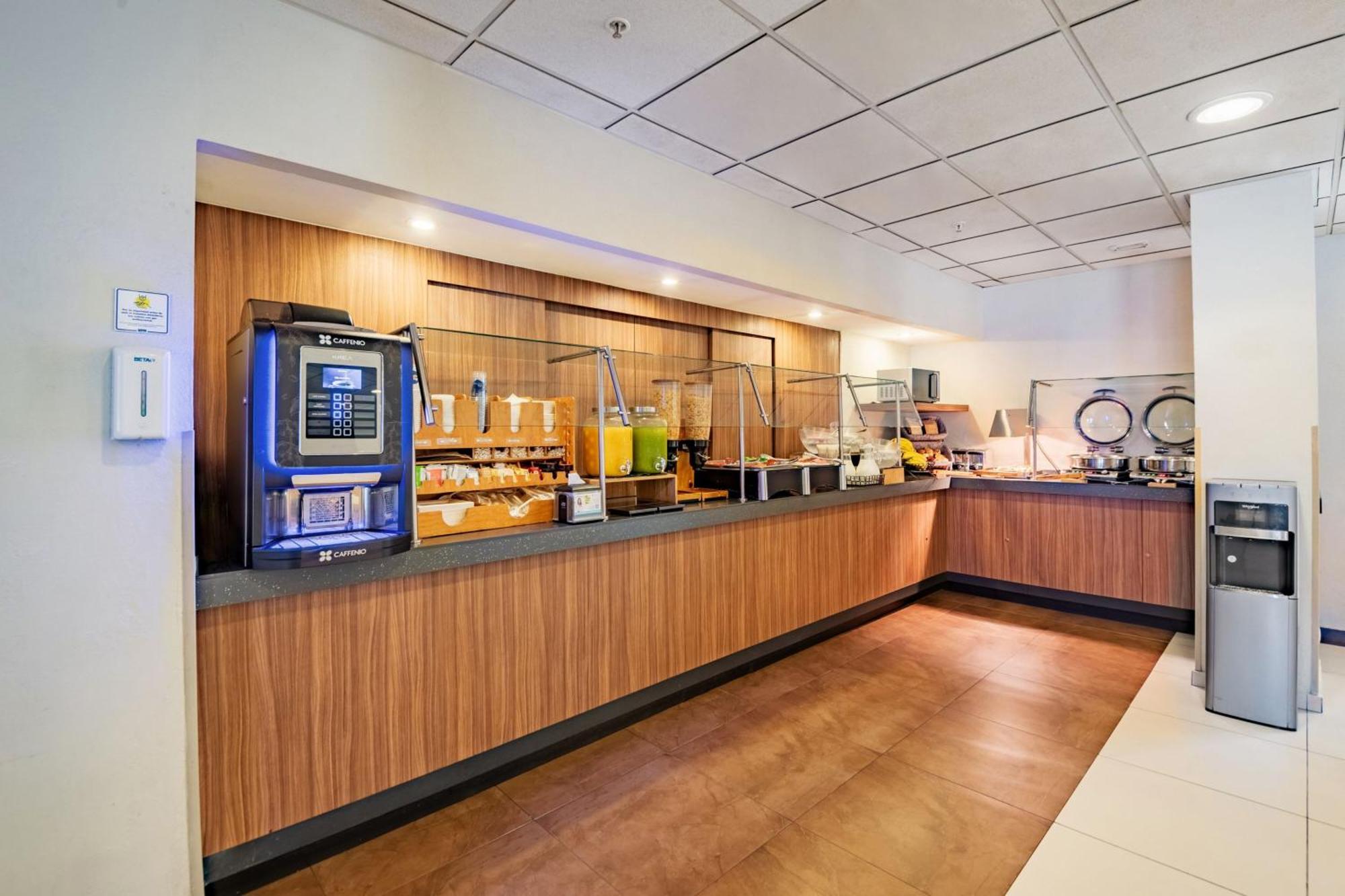 City Express By Marriott Villahermosa Exterior photo